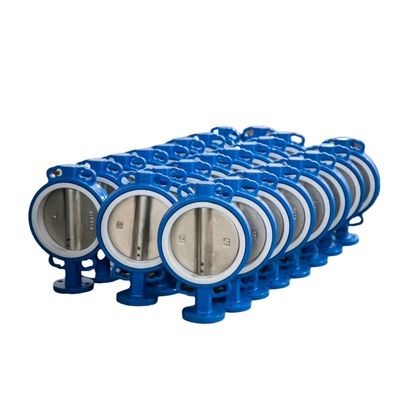 Depende das especificações das válvulas de borboleta e do acessório do tipo "Double Flanged Lug"