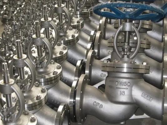 Válvula de globo manual com flange de classe 150 para aplicações de água e gás de petróleo
