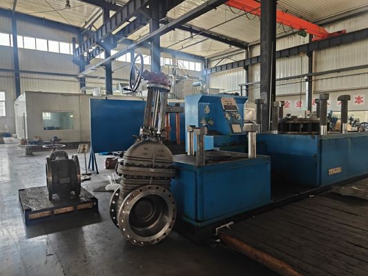 DN400 CI de grande porte Ferro volátil resistente de porta de cunha sentada Pn16 fechamento manual