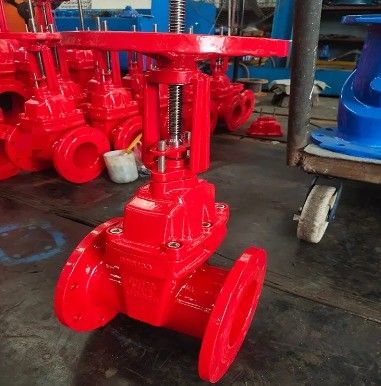 Média de baixa temperatura DN200 válvula de porta de incêndio com flange de tronco ascendente manual PN16