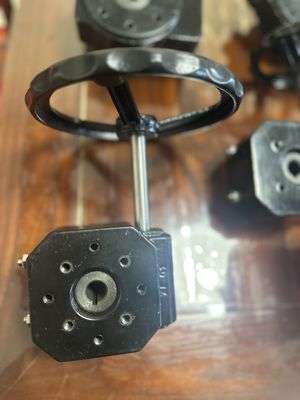 Válvula de borboleta revestida em PTFE de 200 mm para operação manual em aplicações industriais