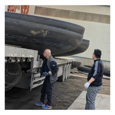 Aperfeiçoado Astm A403 Aço 316l Cabeça elíptica Caldeiras planas Conexão inferior Soldadura