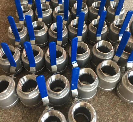 Depende das especificações válvula de esfera de aço inoxidável com alça de aço